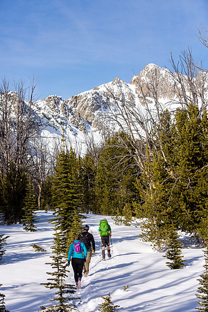 Beehive basin hike outside of Big Sky