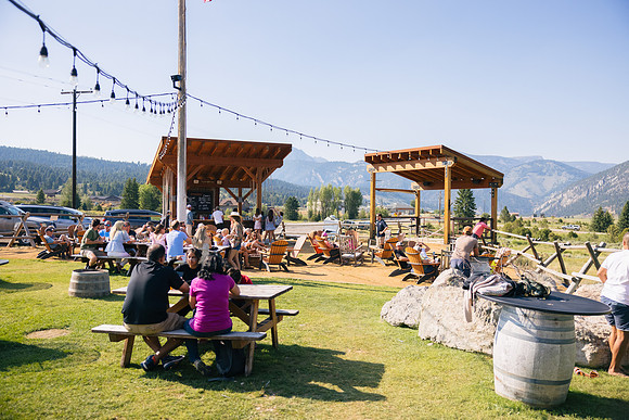 Riverhouse Big Sky